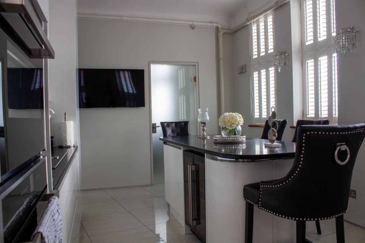 Liberty At Utopia Penthouse By Mgroupsa สวอนซี ภายนอก รูปภาพ